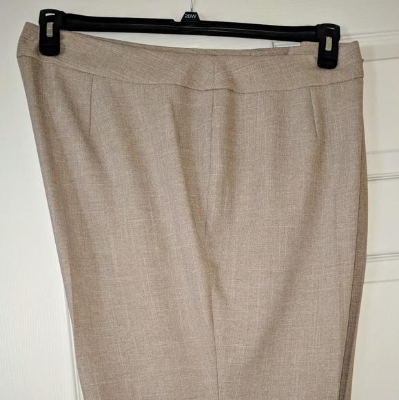 Suit - Picture 3 of 3